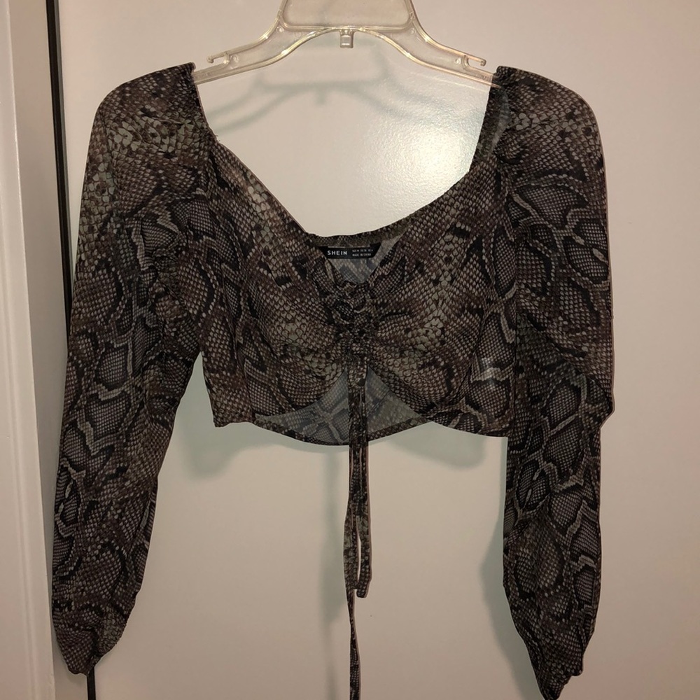 Crop top